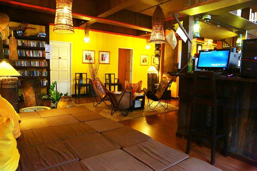 Singgahsana Lodge Kuching Bagian luar foto